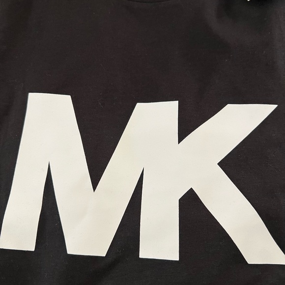 ****SOLD****Michael Kors black short sleeve MK t-shirt size 2X - Picture 2 of 6